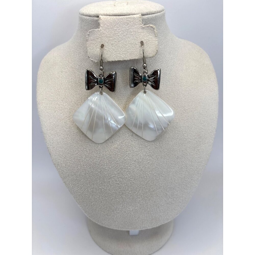 Vintage Mother of Pearl Shell Dangle Fan Earrings with Silver Tone Bow Motif